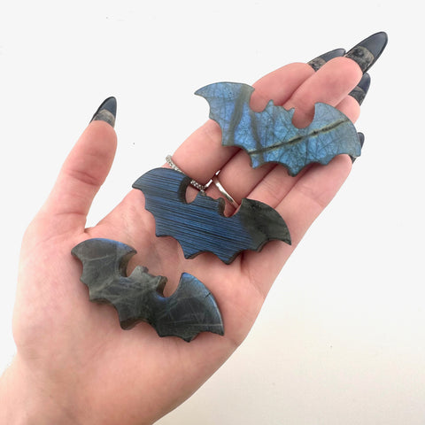 Labradorite Bat, Flashy Labradorite Bat Carving, Gemstone Bat Carving, B-59