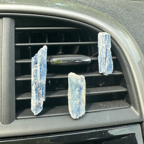 Blue Kyanite Car Vent Clip, Blue Kyanite Crystal Car Clip, Crystal Vent Clip, Gemstone Vent Clip for Car