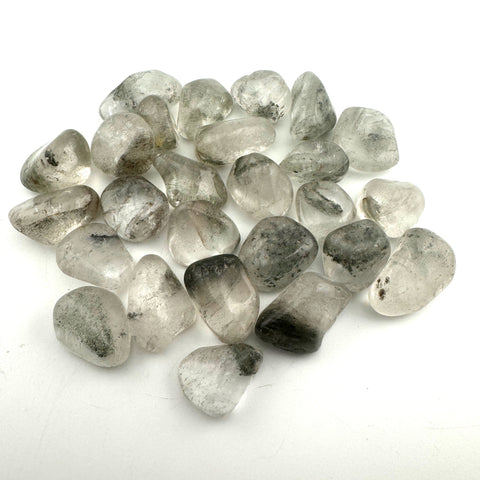 Chlorite in Quartz Tumbled Stone, Tumbled Chlorite Quartz, Chlorite Included in Quartz, Polished Chlorite Quartz, P-98