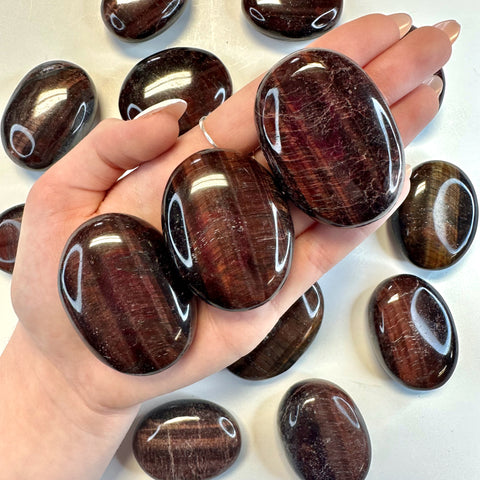 Red Tigers Eye Palm Stone, Natural Red Tigers Eye Palm Stone, Healing Red Tigers Eye Palm Stone, P-140