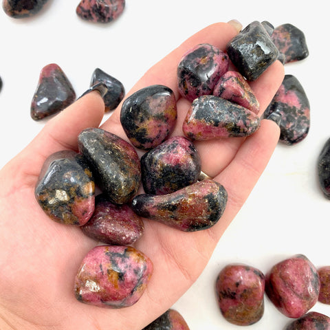 Rhodonite Tumbled Stone, Tumbled Rhodonite, Polished Rhodonite, Healing Rhodonite, T-46